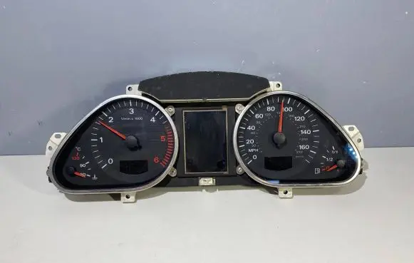 Audi A6 S6 C6 4F Speedometer (instrument cluster) 5550007301 MM49M13G