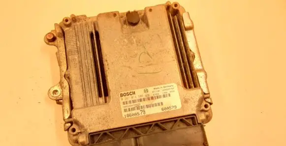 Mitsubishi Lancer X Engine control unit/module 0281014586 1860A579 5367