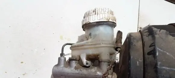Mitsubishi Galant Master brake cylinder