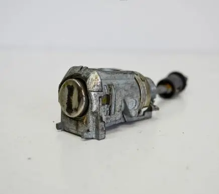 Audi A7 S7 4G Front door lock 4G8837167