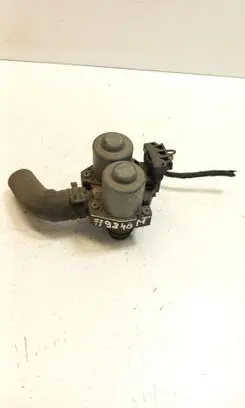 Mercedes-Benz SLK R171 Coolant heater control valve A0018307784 0018307784
