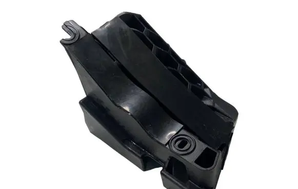 Mercedes-Benz C W204 Battery tray heat shield A2046190048