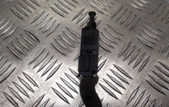Clutch pedal sensor