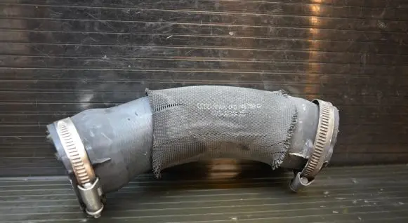 Audi A6 S6 C6 4F Intercooler hose/pipe 4F0145708