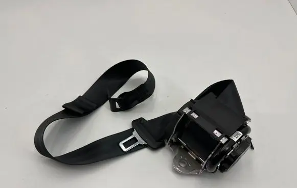 Volvo XC40 Rear seatbelt 31462131 636187100 16112018