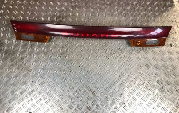 Subaru Legacy Tailgate trim