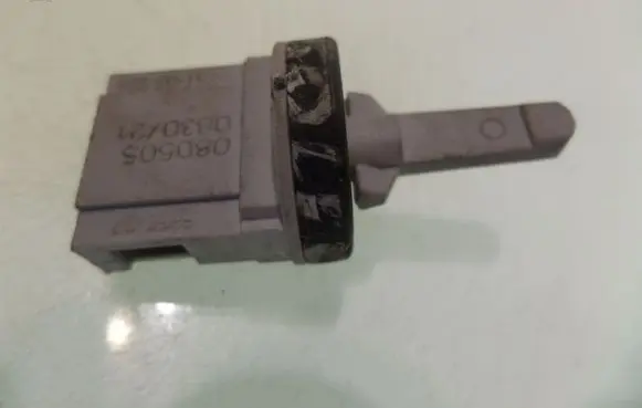 Volkswagen Golf V Interior temperature sensor 1K0907543A