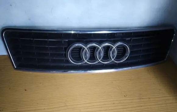 Audi A6 S6 C5 4B Front grill 4B0853651F