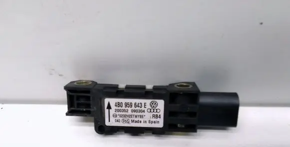 Audi A3 S3 8P Airbag deployment crash/impact sensor 4B0959643E 200352 090304