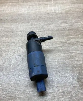 Peugeot 407 Windscreen/windshield washer pump 9641086680 9642218000