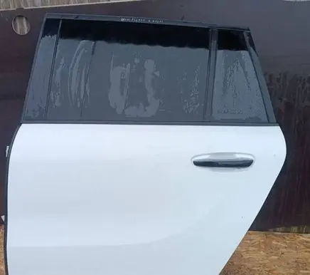 Citroen C4 Grand Picasso Rear door 