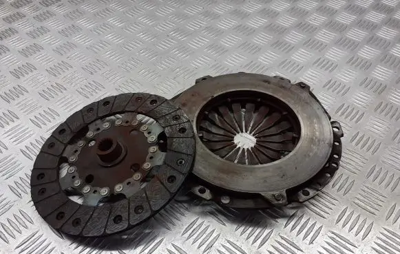 Peugeot 307 Pressure plate 