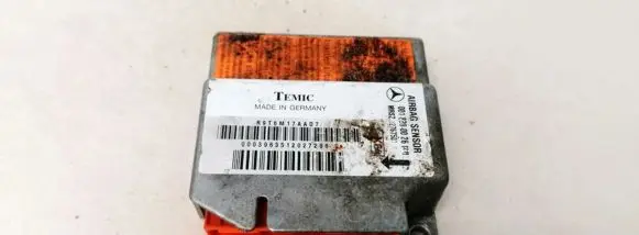 Mercedes-Benz E W210 Airbag control unit/module 0018200026 MRSZ12767501