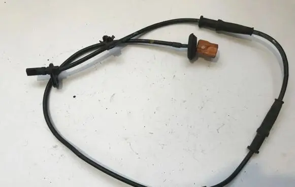 Renault Clio II ABS brake wheel speed sensor