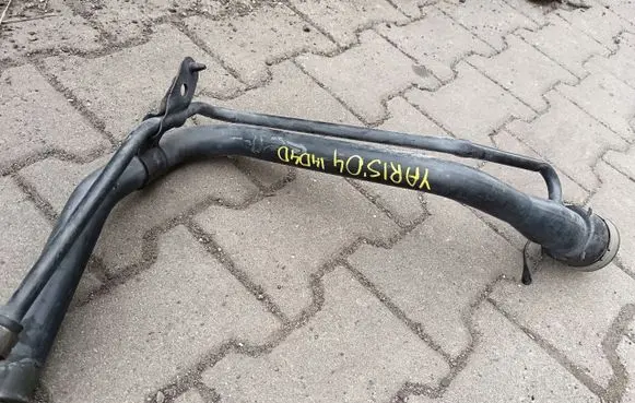 Toyota Yaris Fuel tank filler neck pipe 