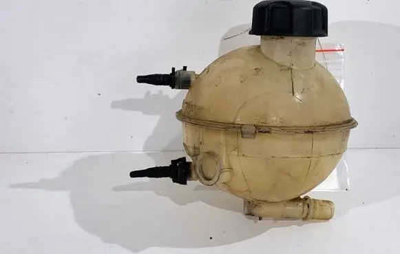 Citroen C1 Coolant expansion tank/reservoir 