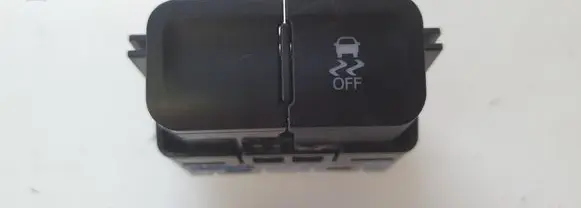 Traction control (ASR) switch