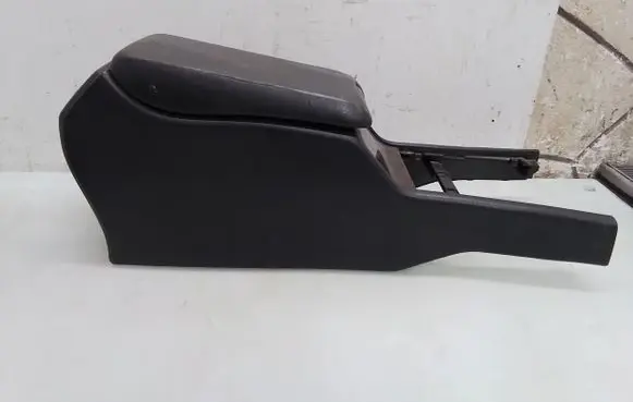 Mercedes-Benz E W210 Armrest E9300411