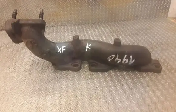 Jaguar XF X250 Exhaust manifold 4R8Q9431BC