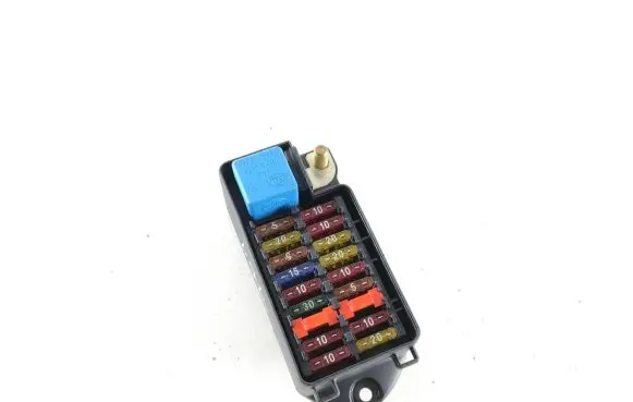 Jaguar XJ X300 Fuse module LNA2800BF