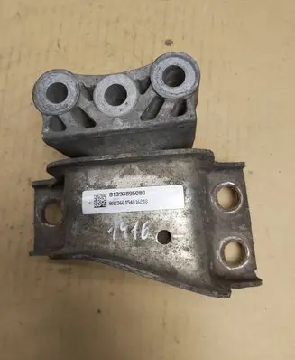 Peugeot Boxer Engine mounting bracket 01393895080