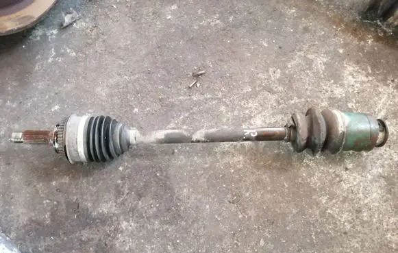 Subaru Outback Front driveshaft