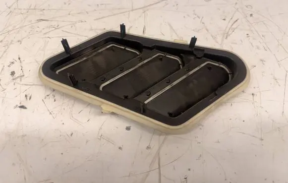 Citroen Berlingo Quarter panel pressure vent BER4KRAT1 9818353980