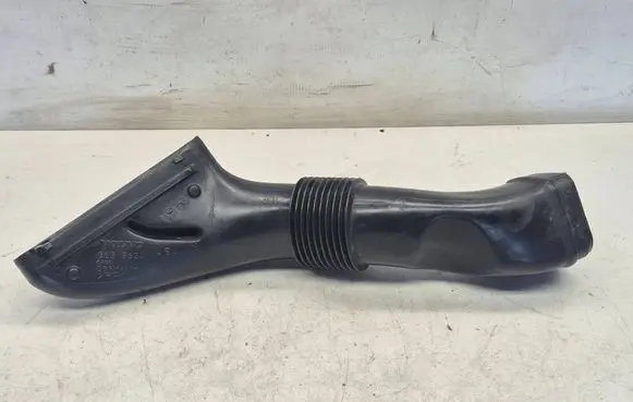 Volvo V70 Air intake duct part 8638624 6766