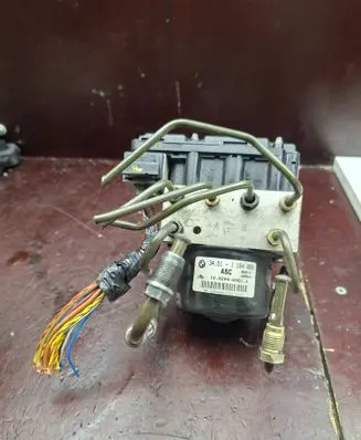 BMW 5 E39 ABS Pump 34511164897 10094808013 5WK8445
