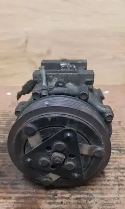 Volvo S40 Air conditioning (A/C) compressor (pump) 3M5H19D629HD