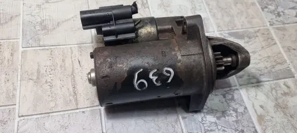 Mazda 2 Starter motor 1005831221