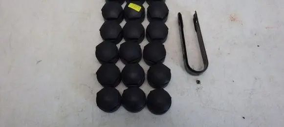 Audi Q3 F3 Wheel nut cap/cover 4M0601173C