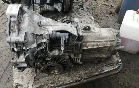 Volkswagen PASSAT B5.5 Manual 5 speed gearbox EHV