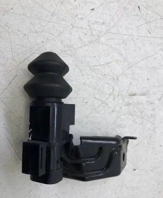 Nissan Qashqai Bonnet alarm switch sensor 