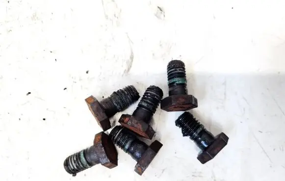 Citroen C3 Nuts/bolts 