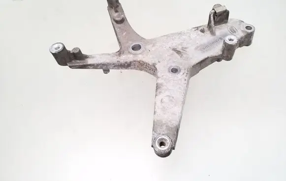 Land Rover Evoque I Engine mounting bracket BJ322N628AD
