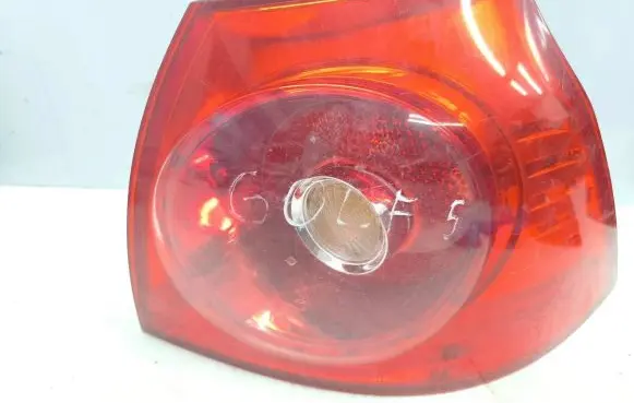 Volkswagen Golf V Rear/tail lights 1K6945096E 00559375 028490202B