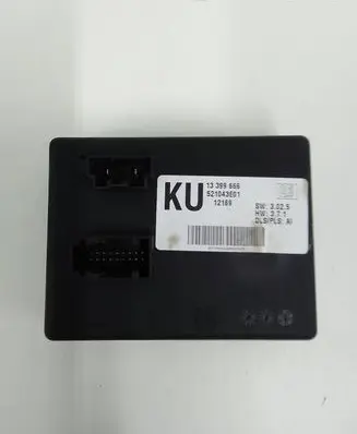 Opel Insignia A Light module LCM 13399666 521043E01