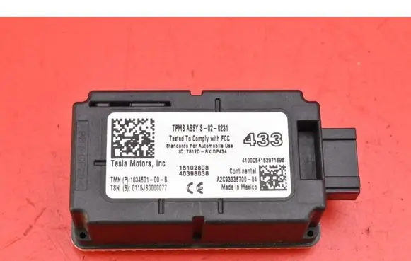 Tesla Model S Engine control unit/module ECU 1034601-00-B
