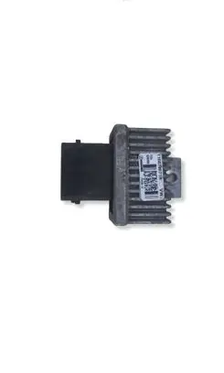 Dacia Sandero Glow plug pre-heat relay 110678071R