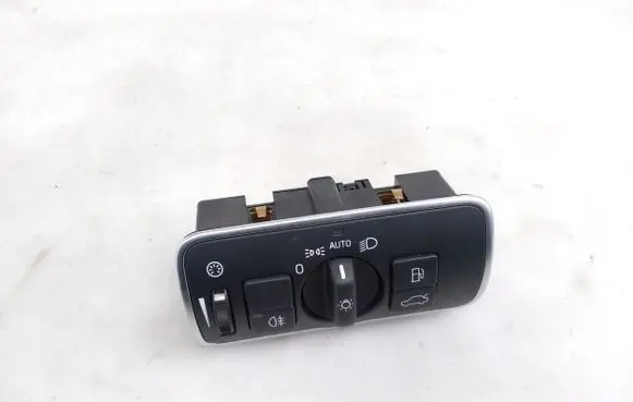 Volvo S60 Light switch 31443839