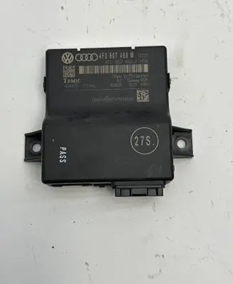 Audi A6 S6 C6 4F Gateway control module 4F0907468M 4F0907468F