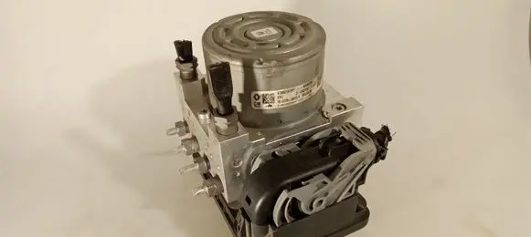 Renault Trafic III (X82) ABS Pump 476601418R 10091514783 6187150027F