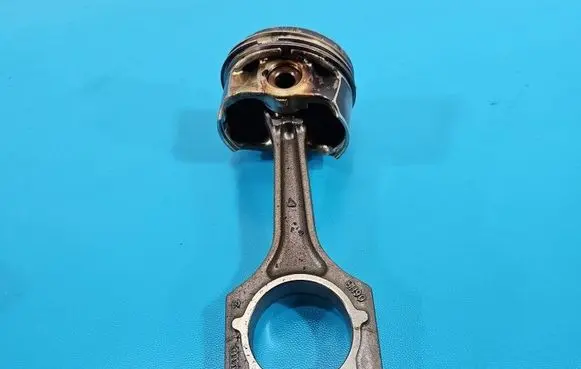 Volkswagen PASSAT B7 Piston CCZB IMPRK1536738
