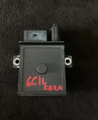 BMW 3 E90 E91 Glow plug pre-heat relay GSE102 E211002