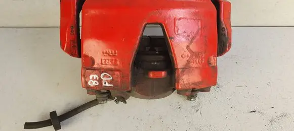 Front brake caliper