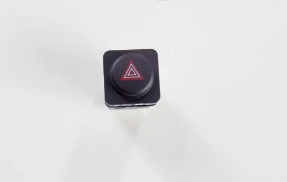 Opel Grandland X Hazard light switch