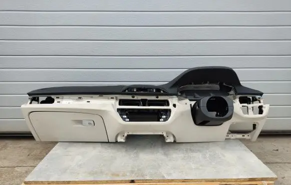 BMW 5 G30 G31 Dashboard 9378843