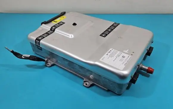 Tesla Model S Central body control module 1014963-00-C IMPRK1413304