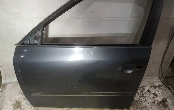 Skoda Fabia Mk2 (5J) Front door pilkos